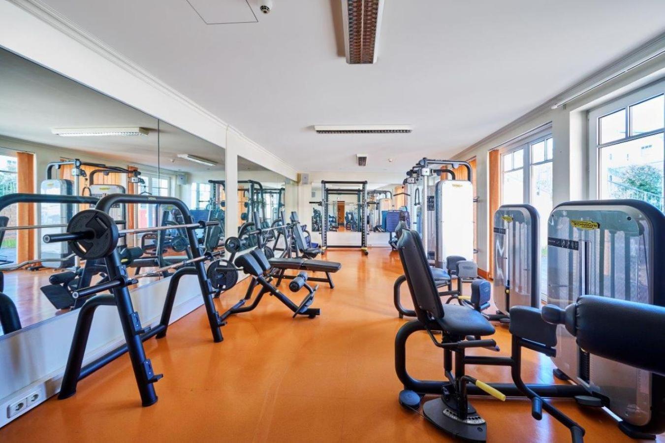Strandhotel Prinz Von Preussen ツィノヴィッツ エクステリア 写真